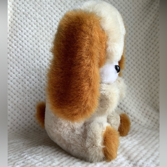 Vintage EATON Plush Dog 13.5 inch Sitting Stuffed Animal Dog w EATON Chest Tag - Picture 3 of 15